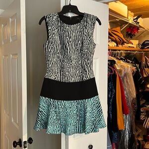 BCBG size 0 leopard print mini dress